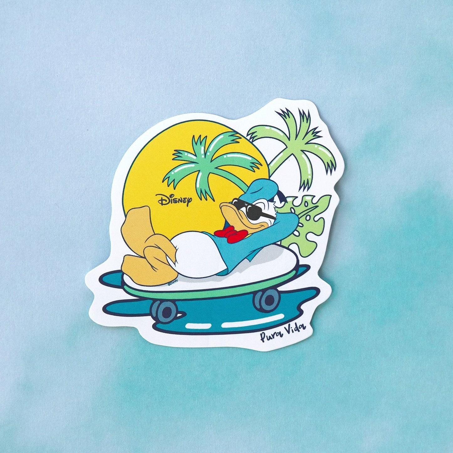 Disney Donald Duck Cali Dreaming Sticker