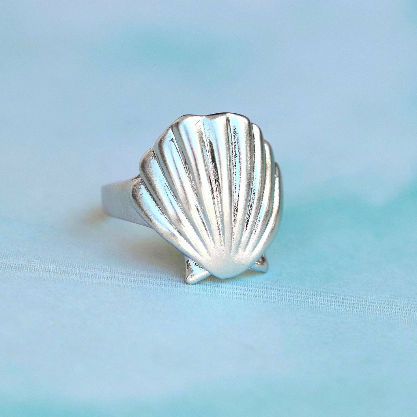 Flat Shell Ring