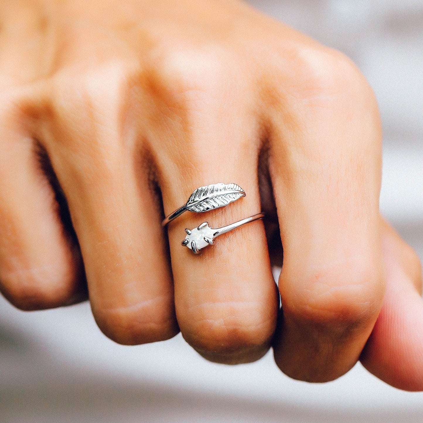 Disney Pocahontas Wrap Feather Ring