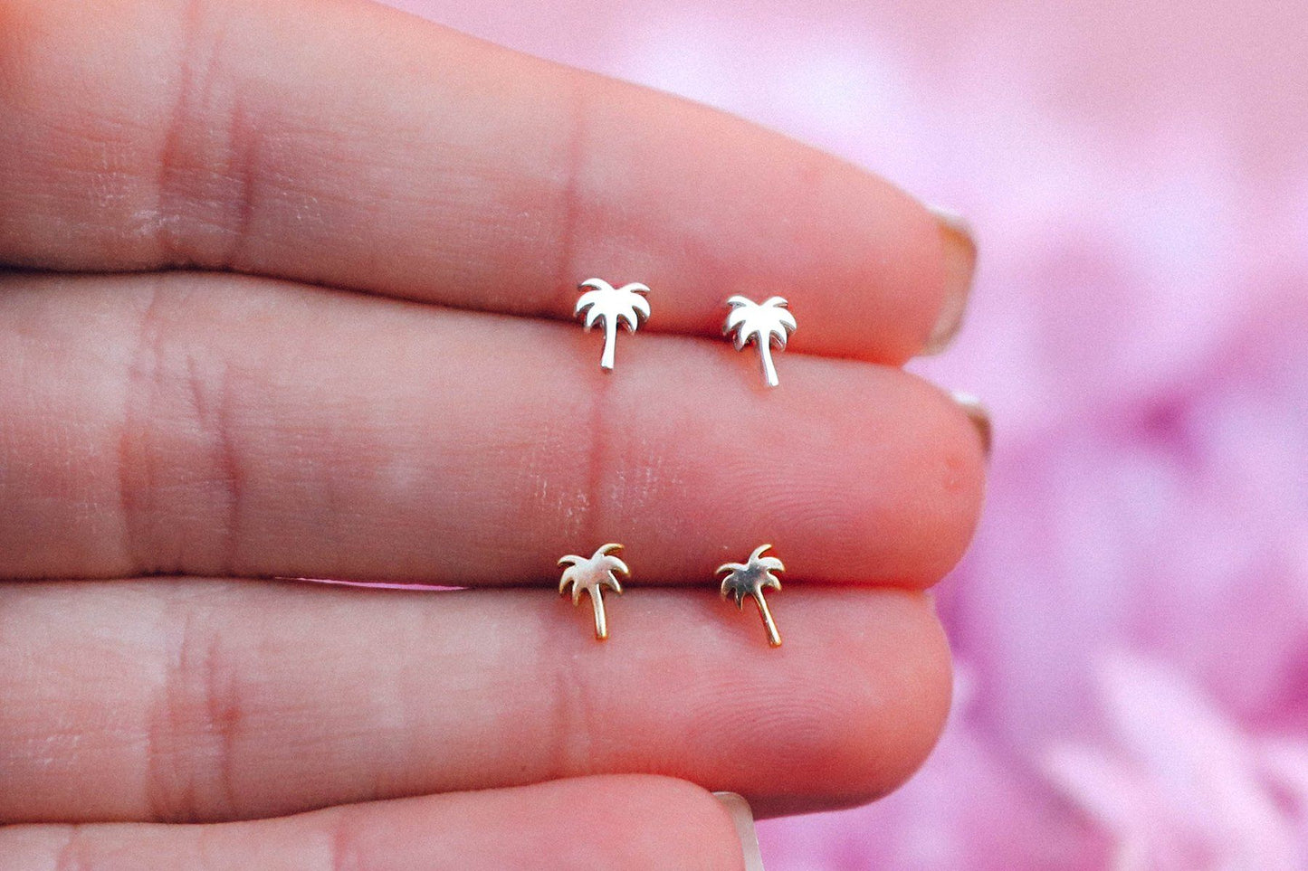 Palm Tree Stud