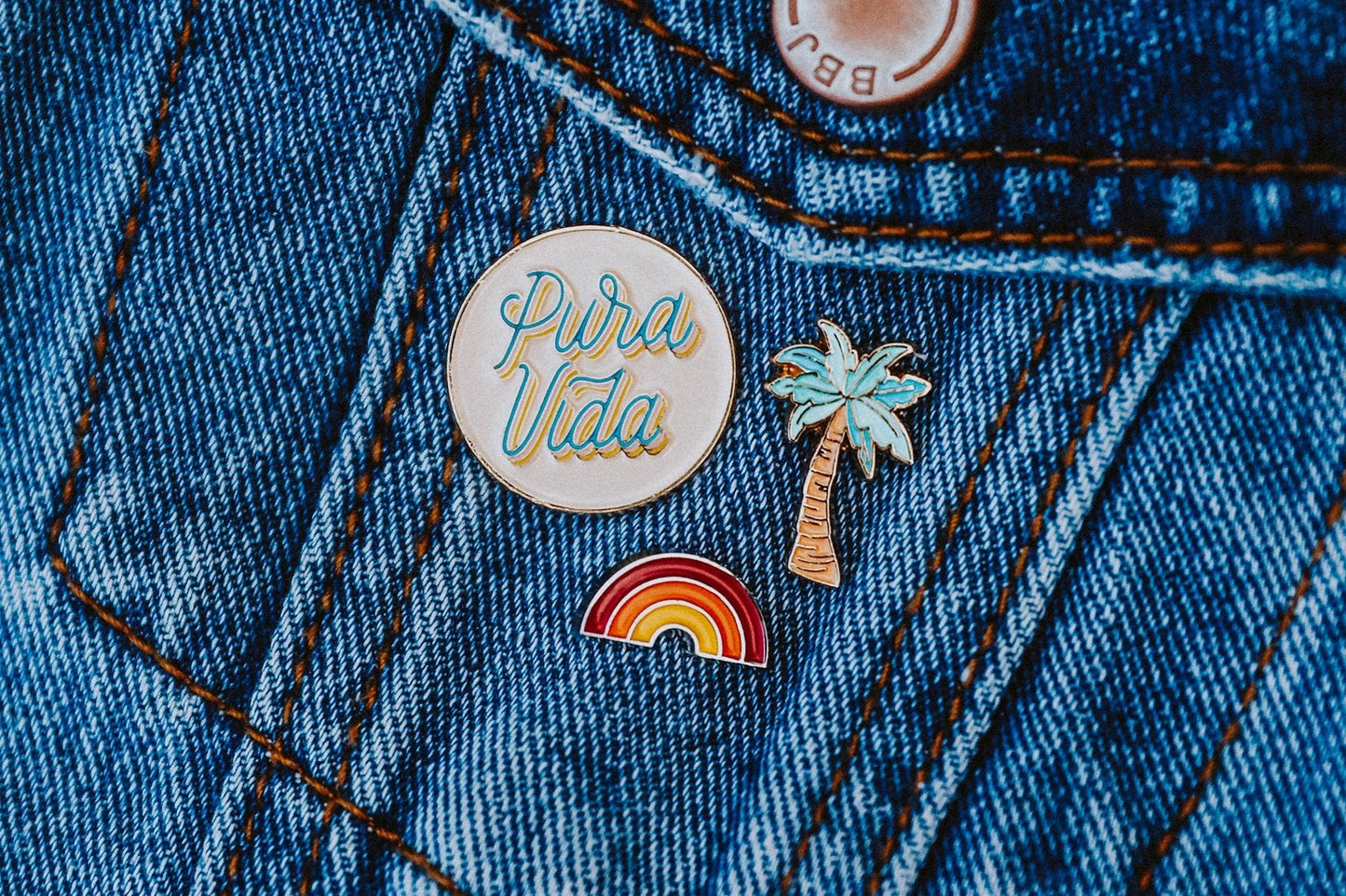 Pura Vida Pin Set