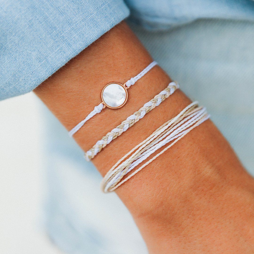 Full Moon Rising Pack