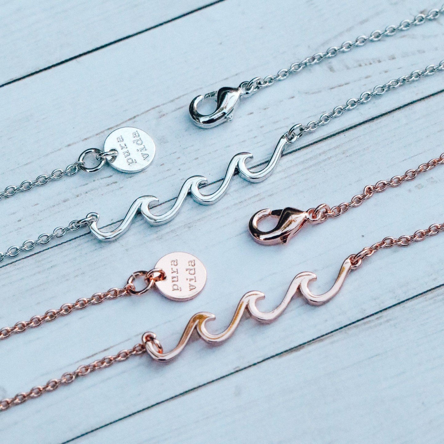Delicate Wave Necklace