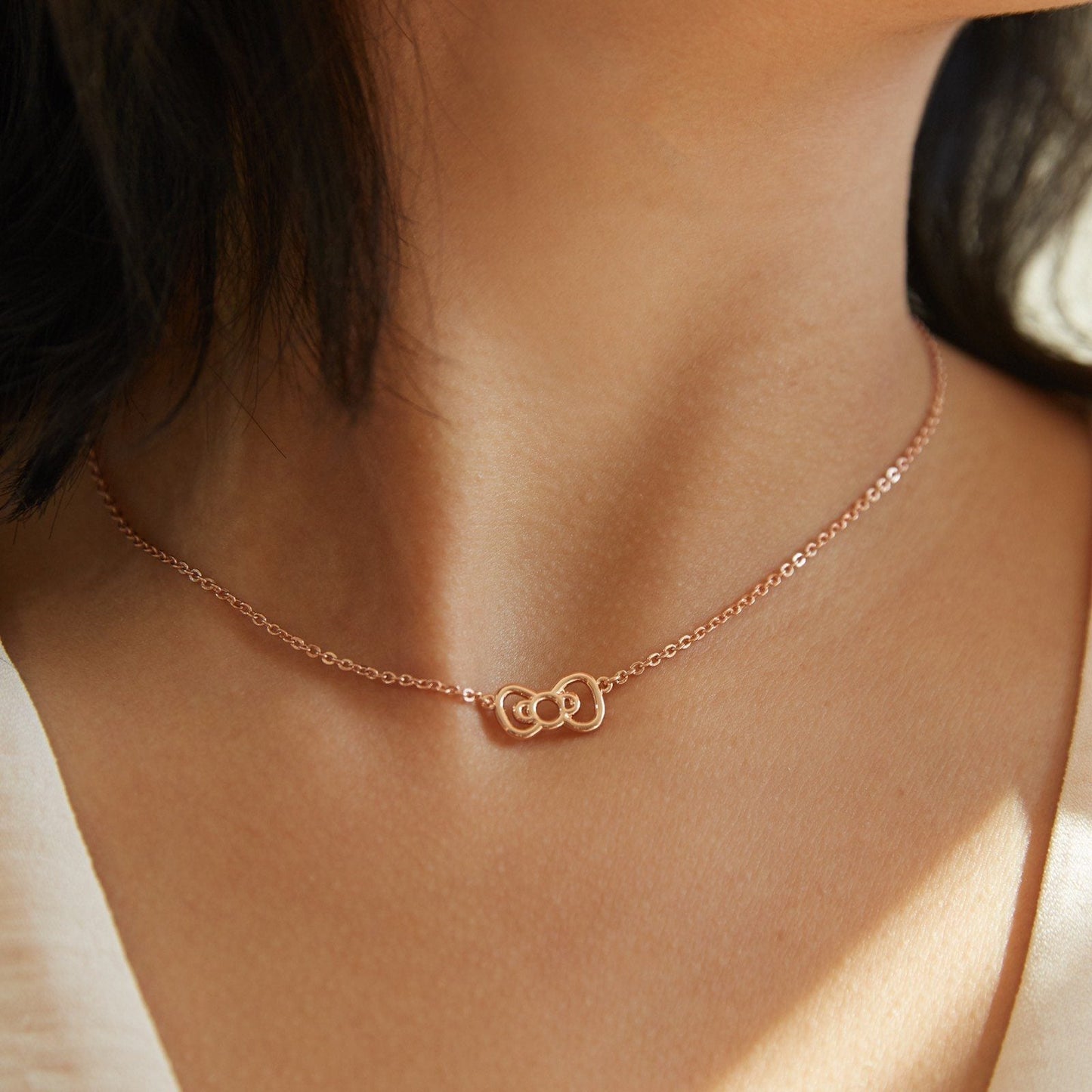 Hello Kitty Bow Choker