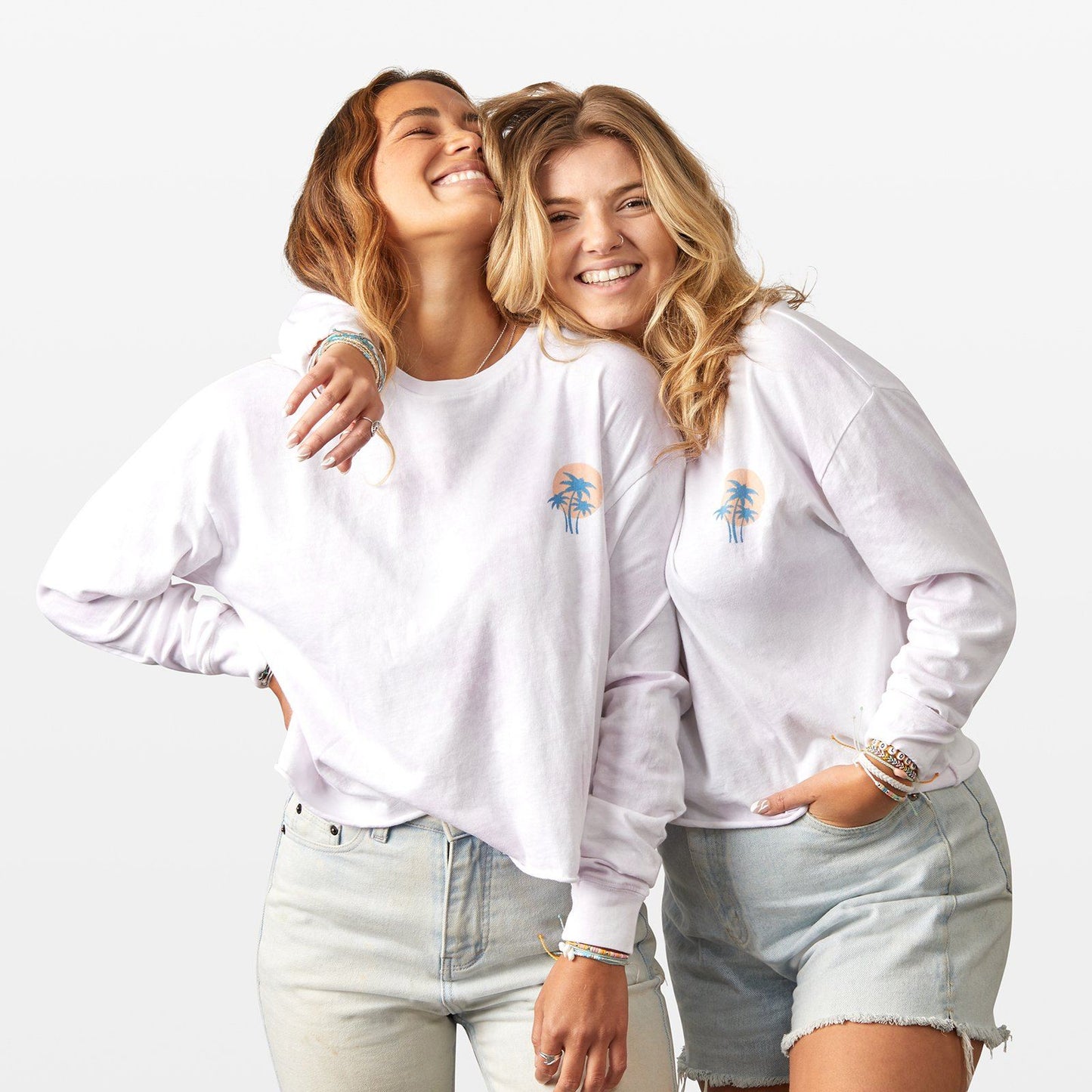 Surf Tour Long Sleeve Tee