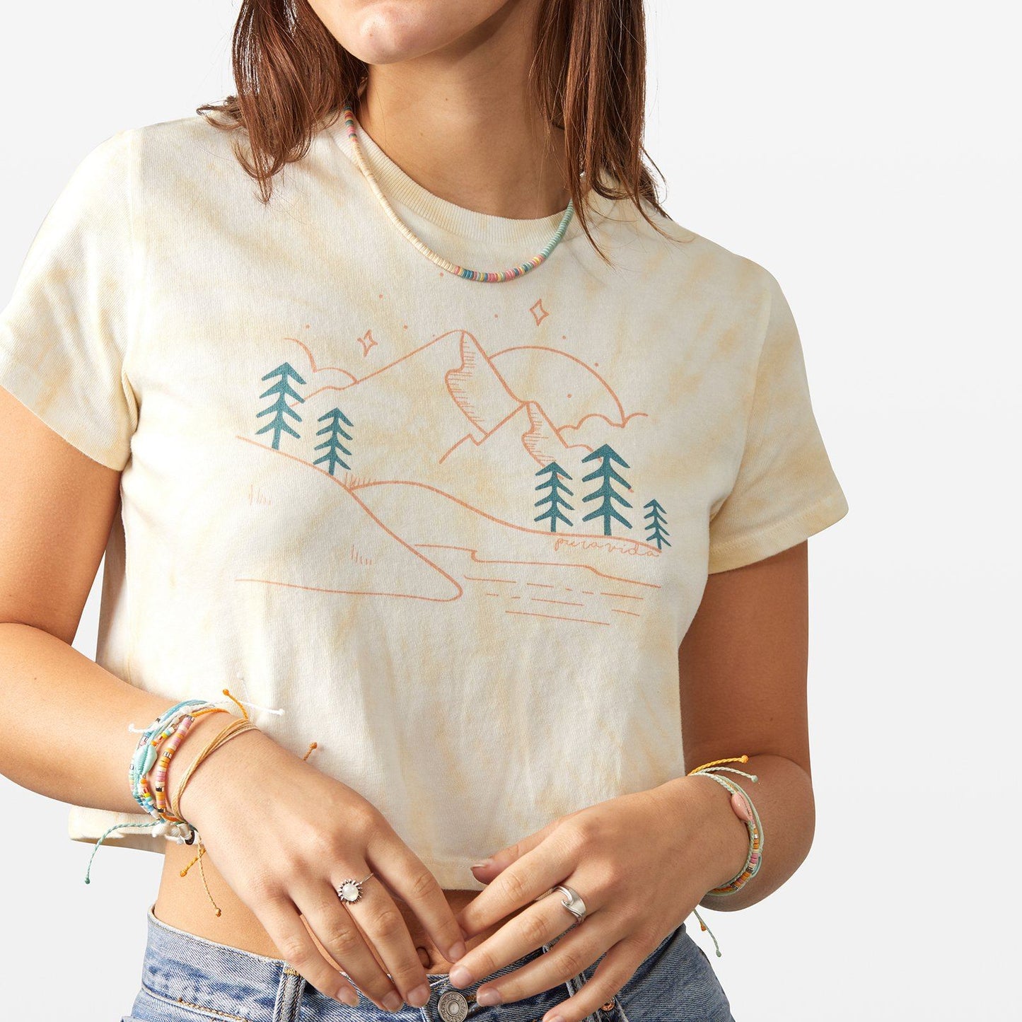 Simple Adventure Crop Tee